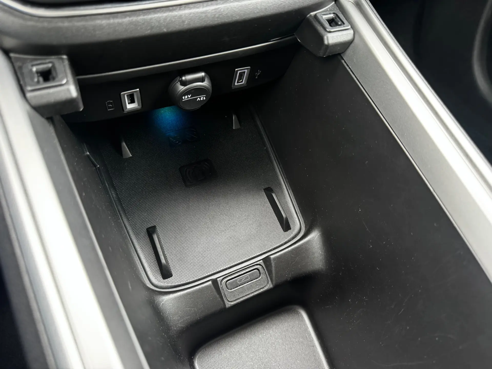 Jeep Avenger 54 kWh Summit 11