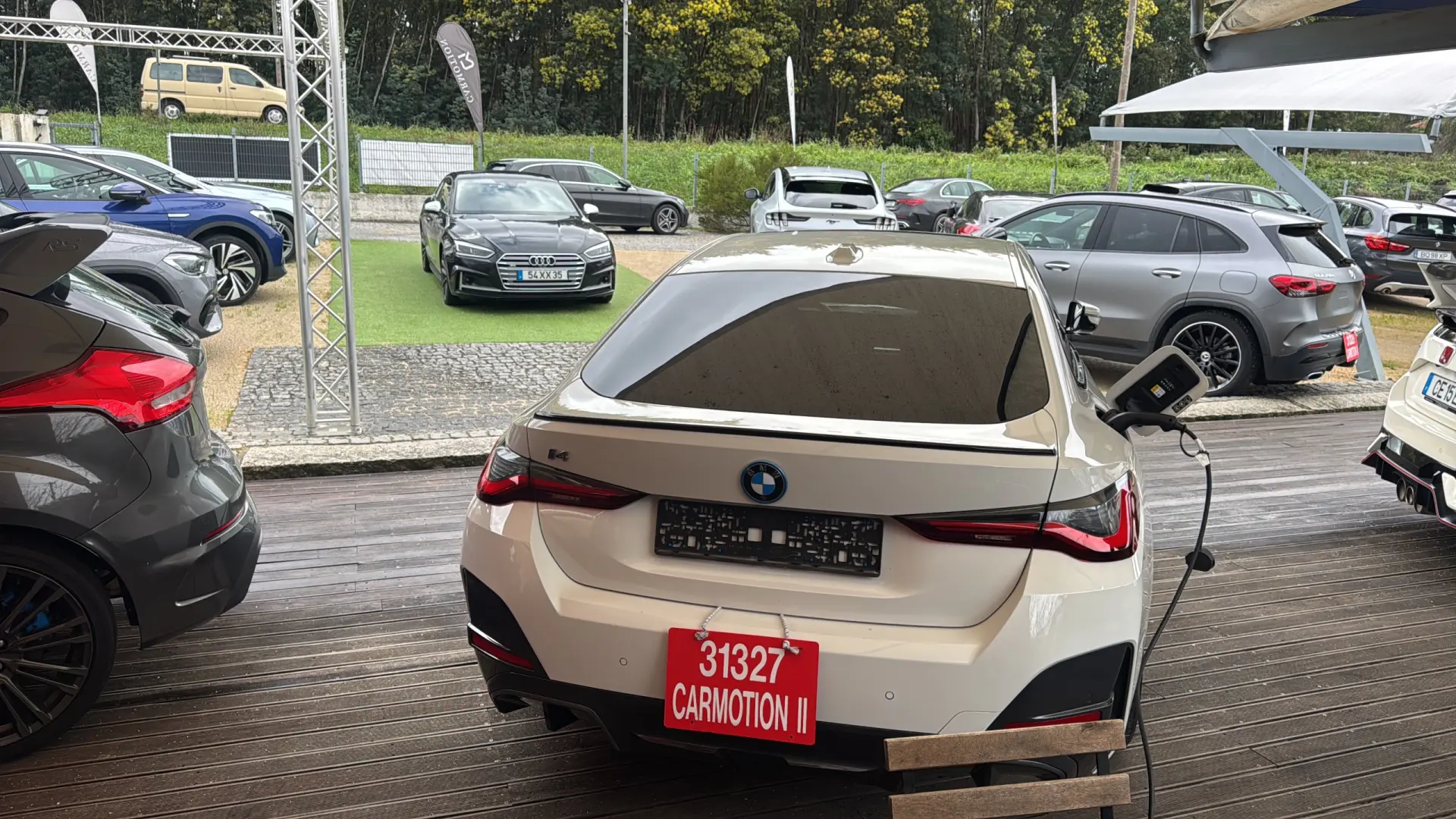 BMW i4 eDrive40 Pack Desportivo M 19