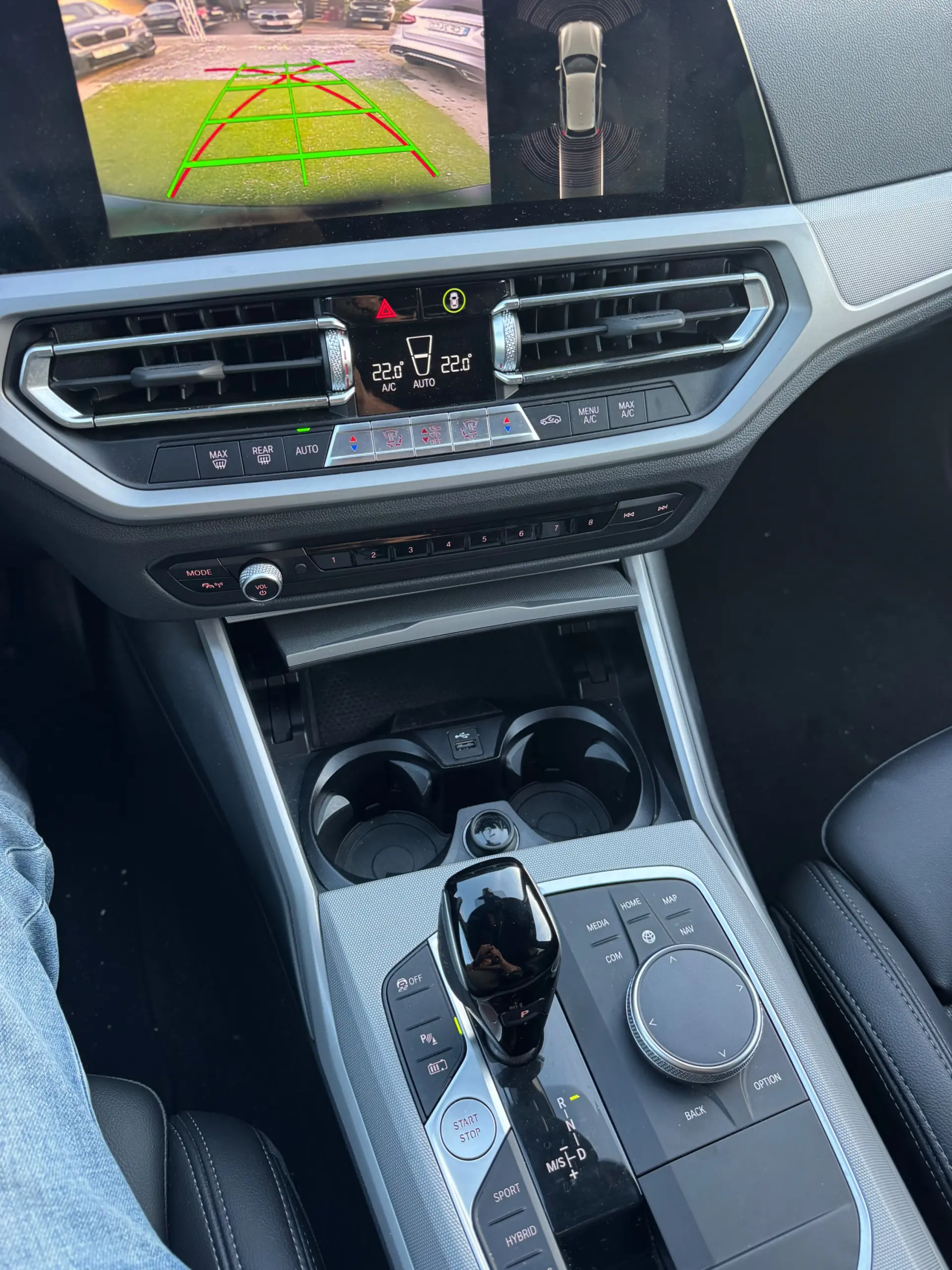 BMW 320 e Corporate Edition Auto 11