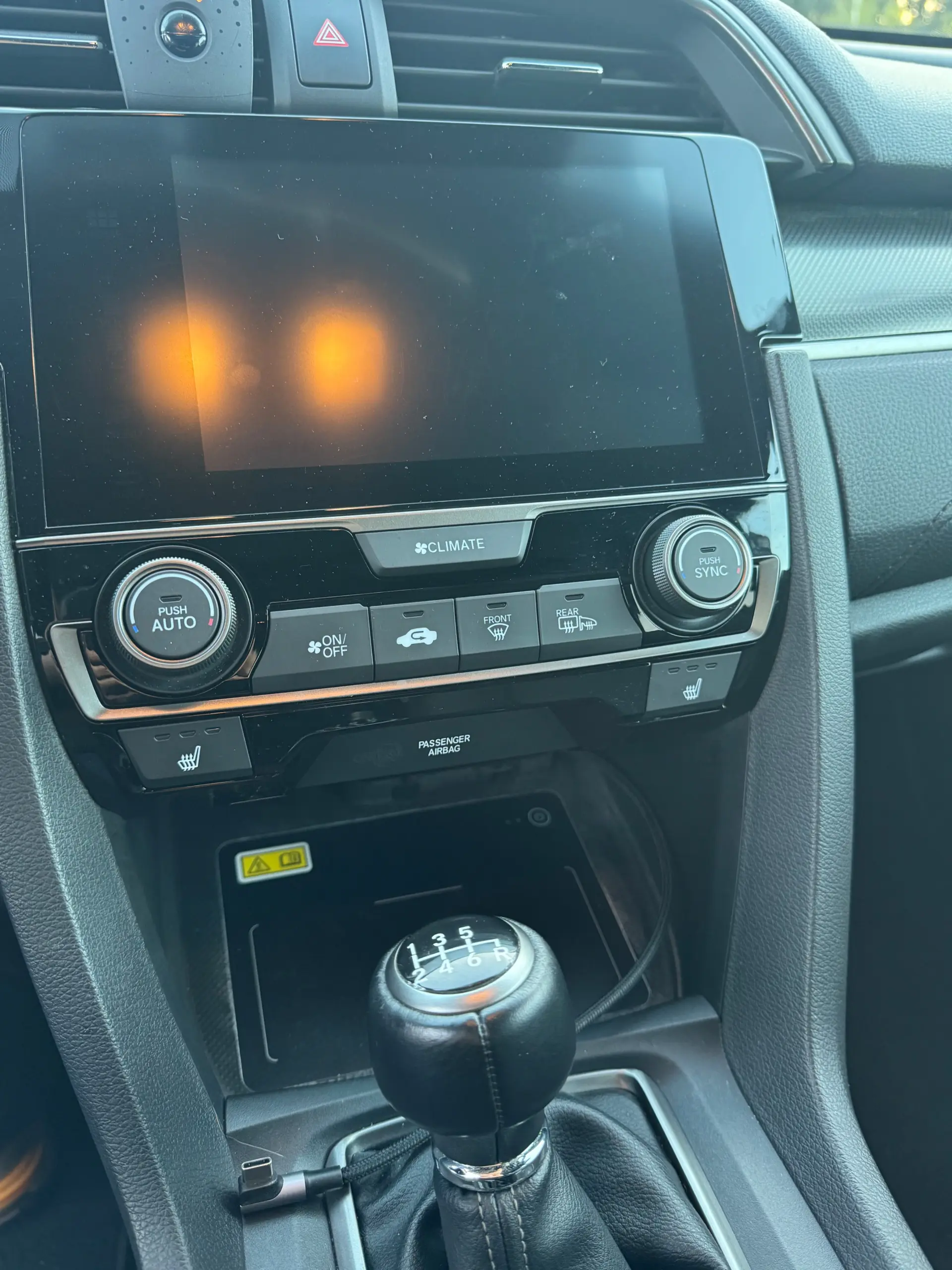 Honda Civic 1.0 i-VTEC Executive Premium 20