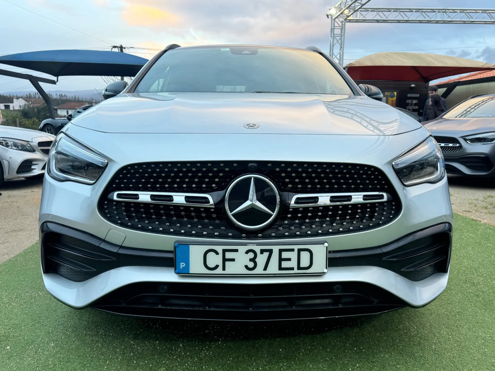 Mercedes-Benz GLA 250 e 8G-DCT AMG Line 6