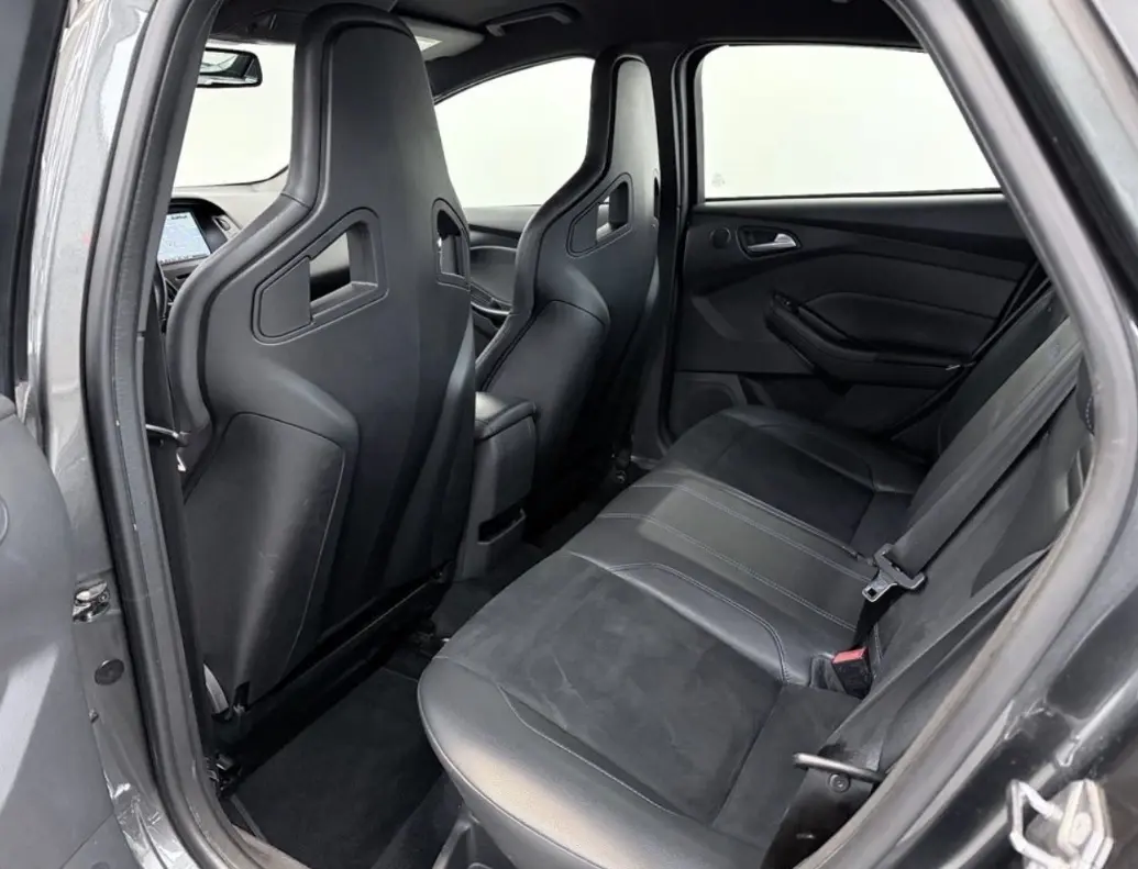 Ford Focus 2.3 EcoBoost RS Pack Performance 5