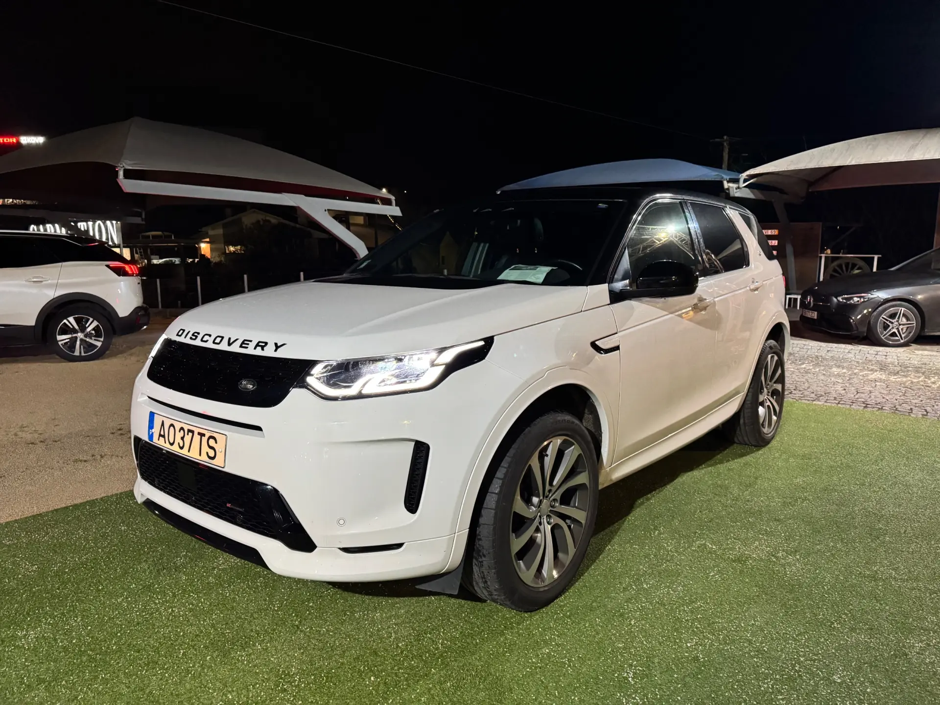 Land Rover Discovery Sport 2.0 D165 R-Dynamic S 1