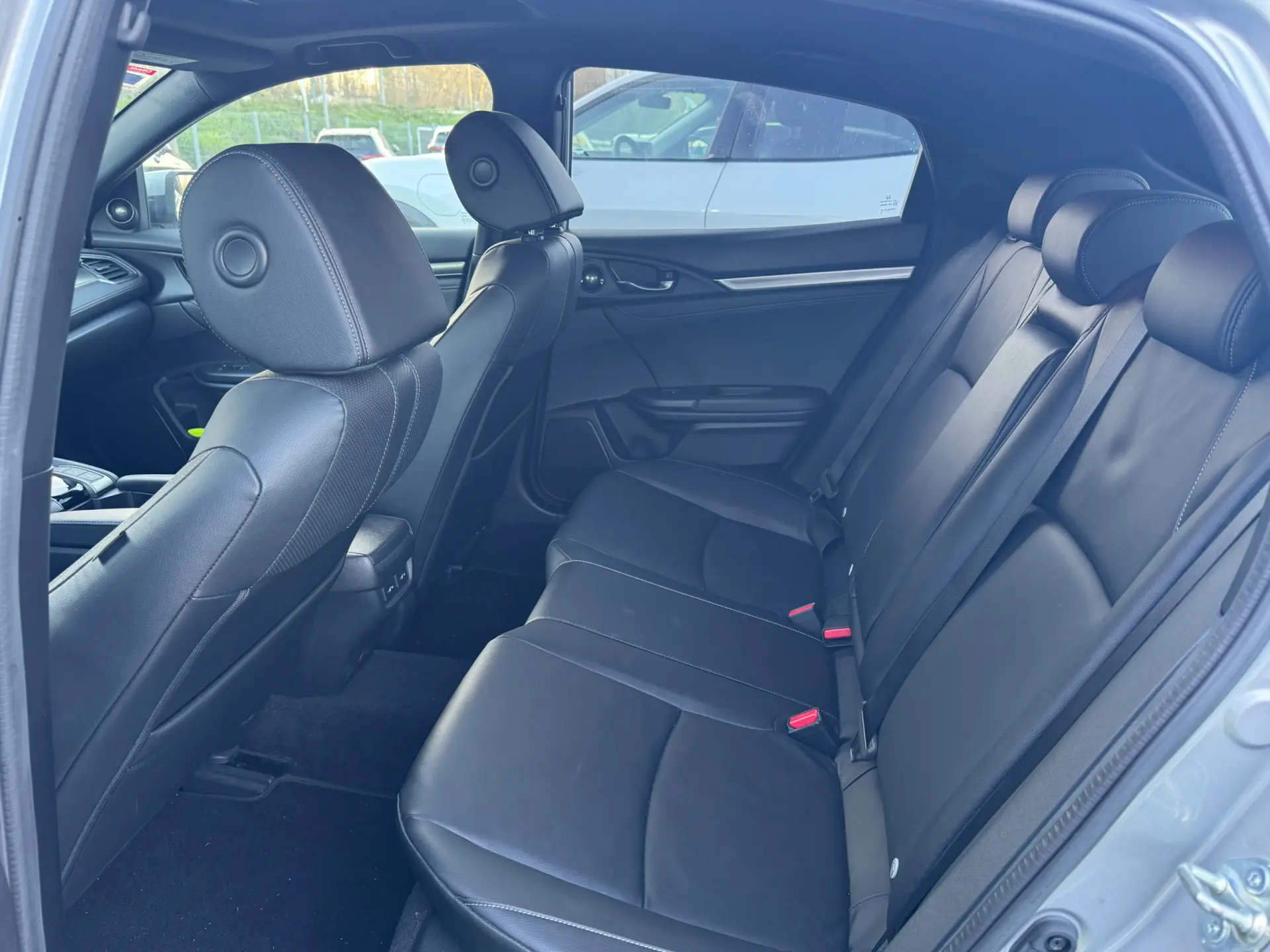 Honda Civic 1.0 i-VTEC Executive Premium 9