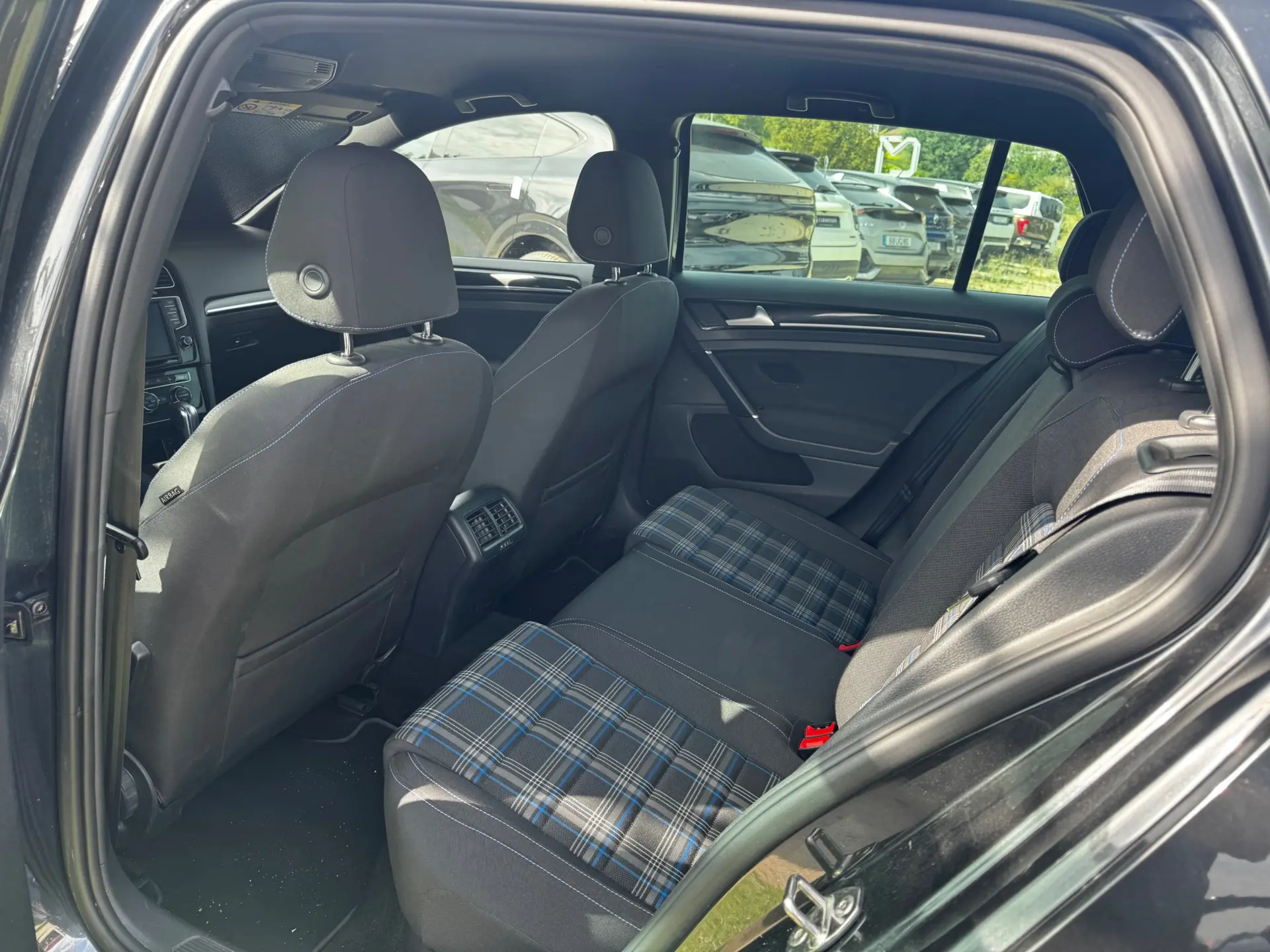 Volkswagen Golf 1.4 GTE Plug-in-Hybrid DSG 29
