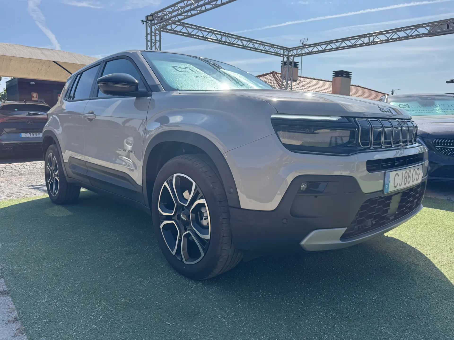 Jeep Avenger 54 kWh Summit 10