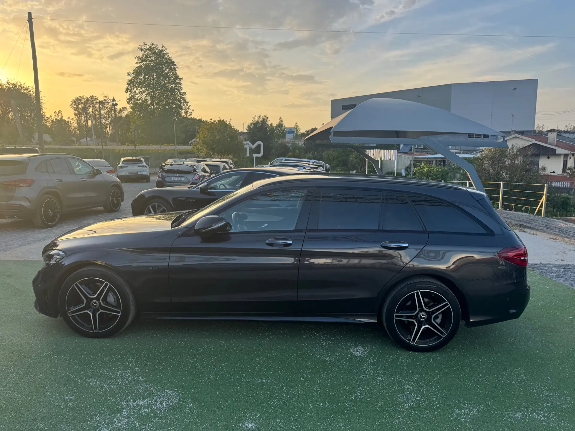 Mercedes-Benz C 300 de AMG Line 11