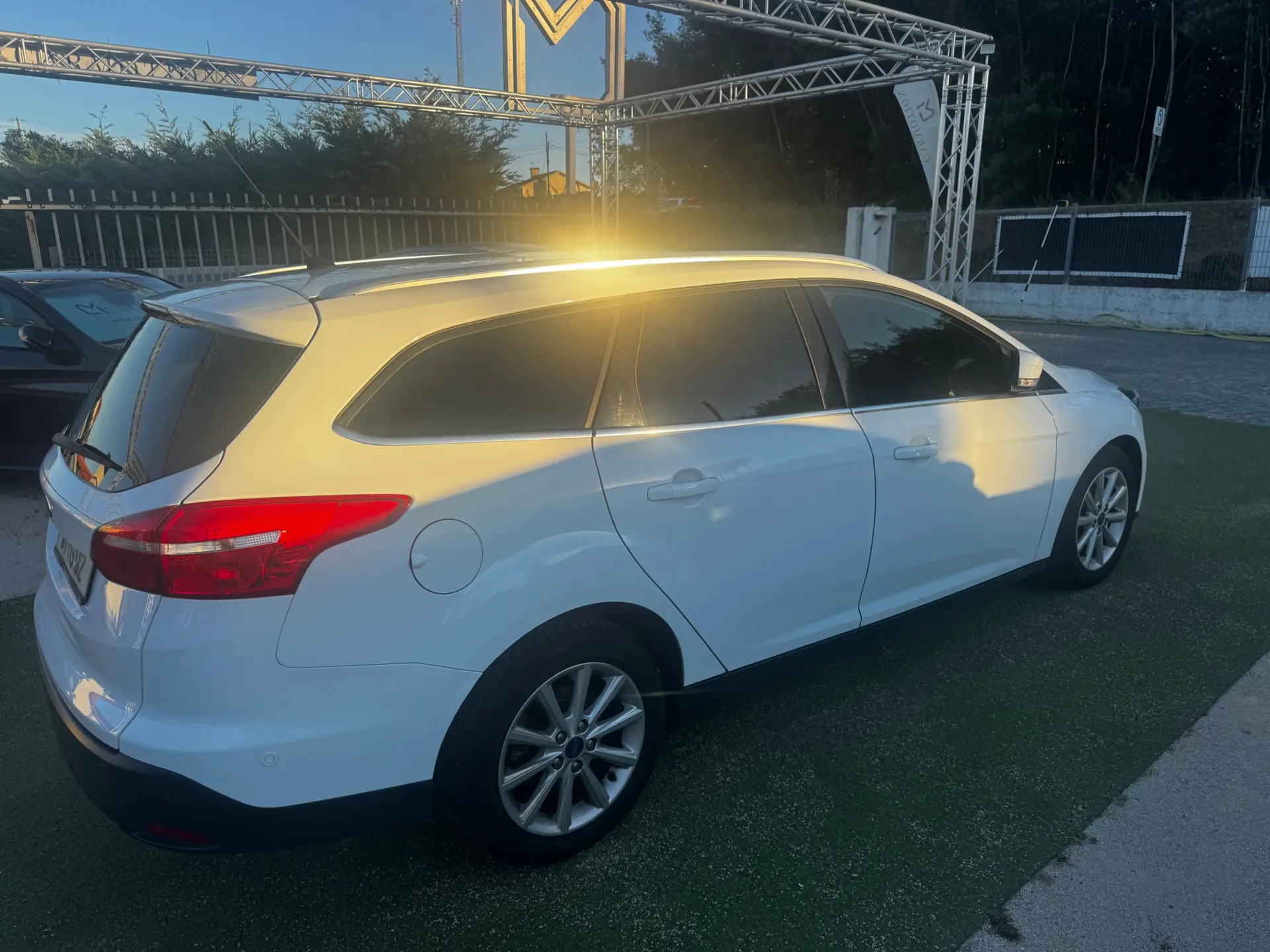 Ford Focus SW 1.5 TDCi EcoBlue Titanium 9