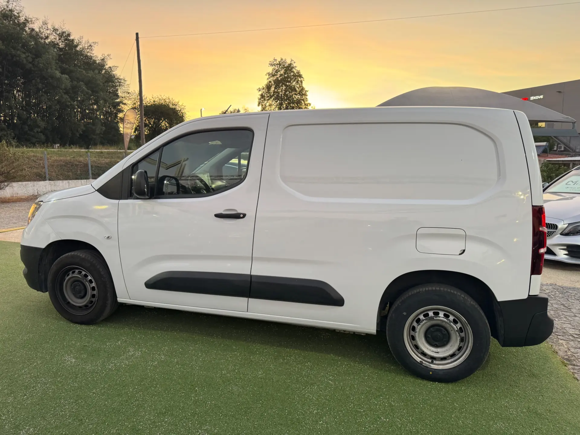 Opel Combo 1.5 CDTi L1H1 Edition Plus 28