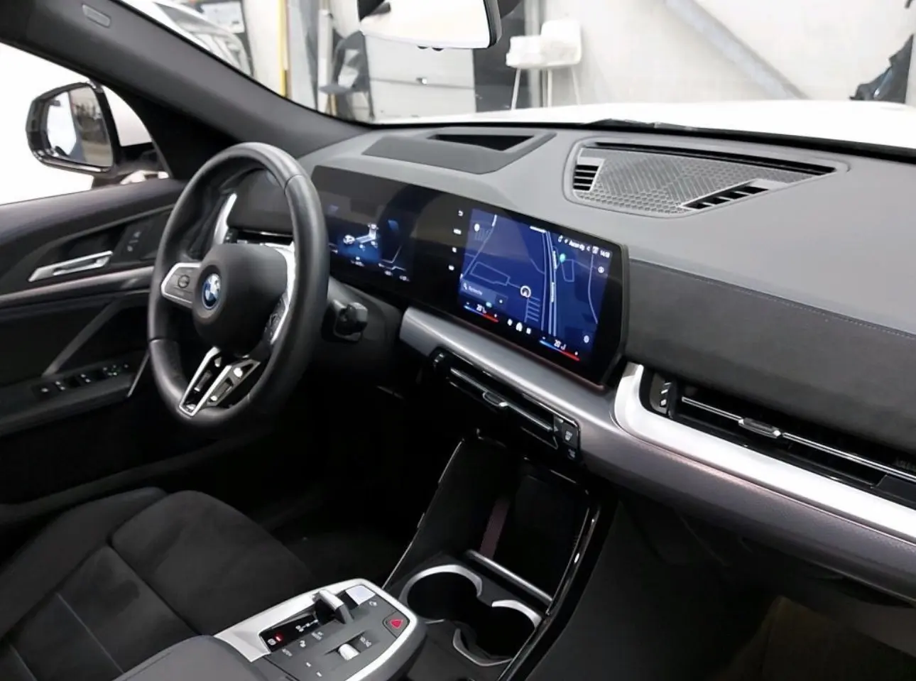 BMW iX2 xDrive30 Pack Desportivo M Pro 3