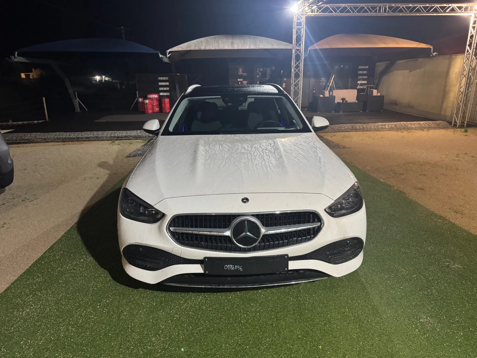 Mercedes-Benz C 200 d Avantgarde 27