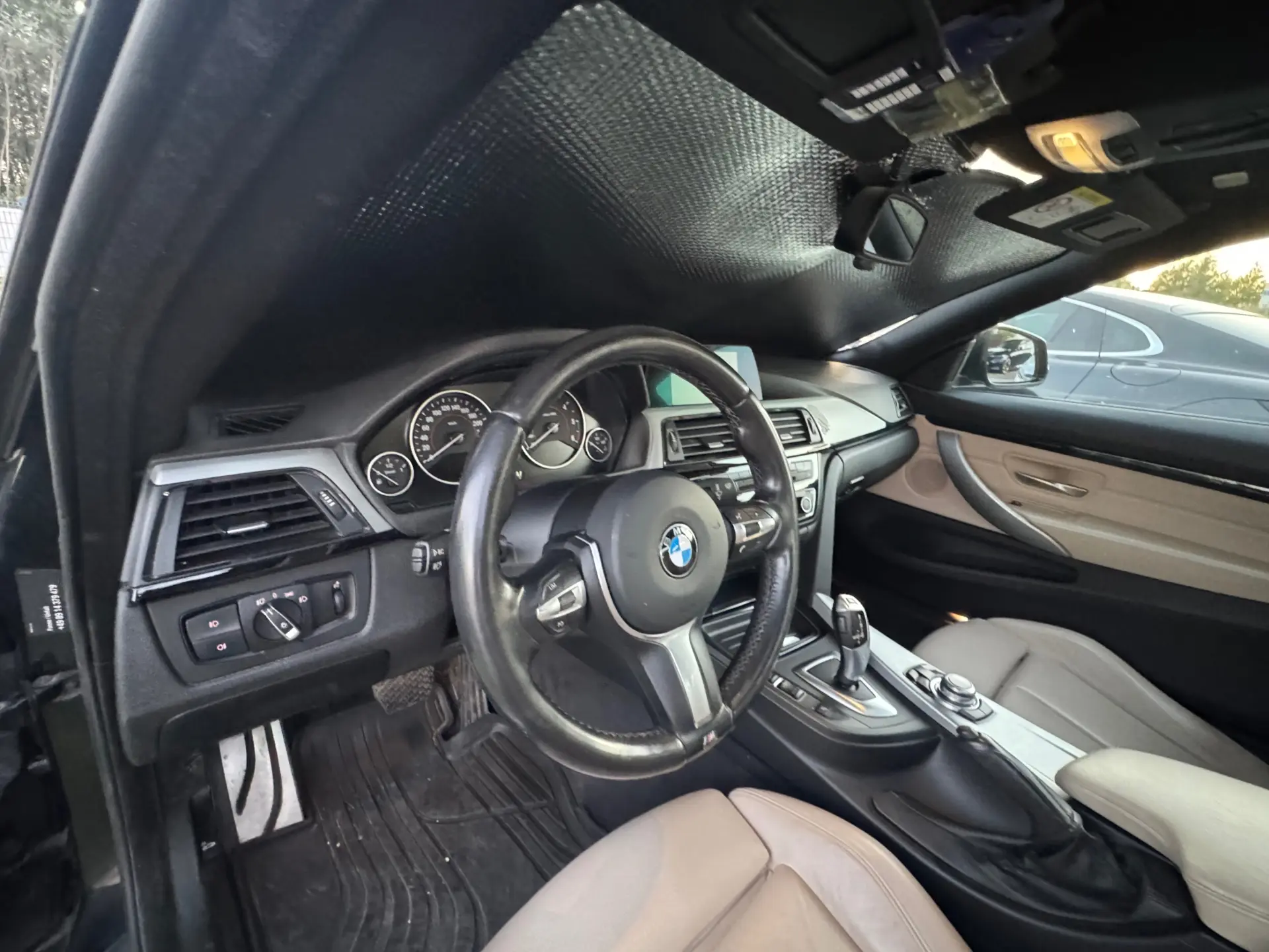 BMW 420 d xDrive Pack M Auto 10