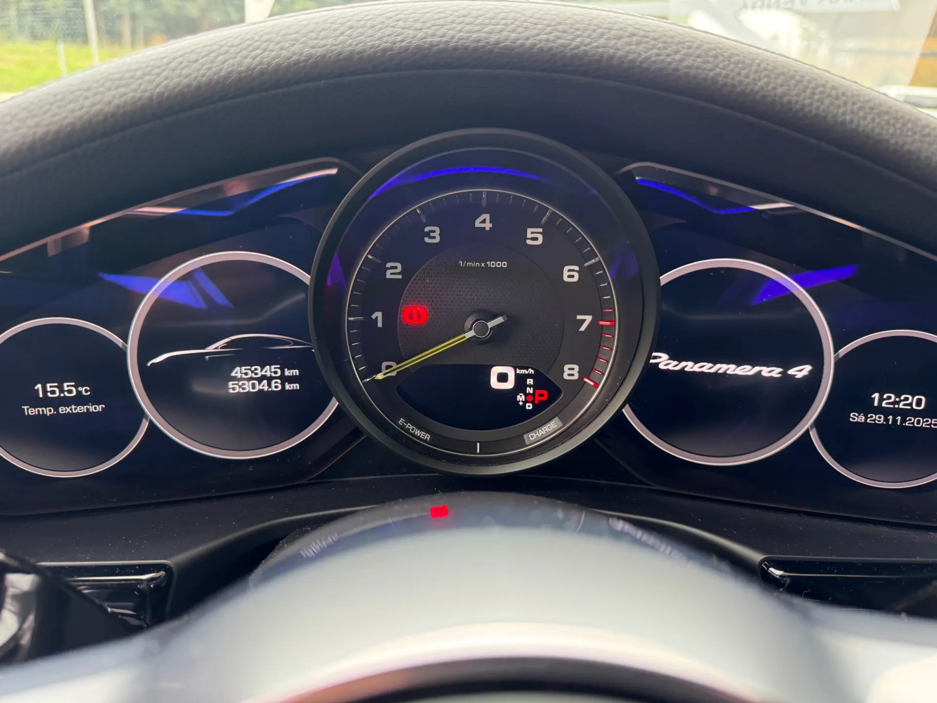 Porsche Panamera 4 E-Hybrid 22