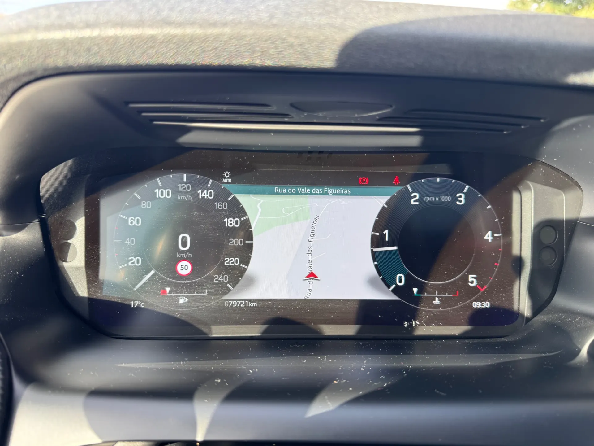 Land Rover Discovery Sport 2.0 D165 R-Dynamic S 41