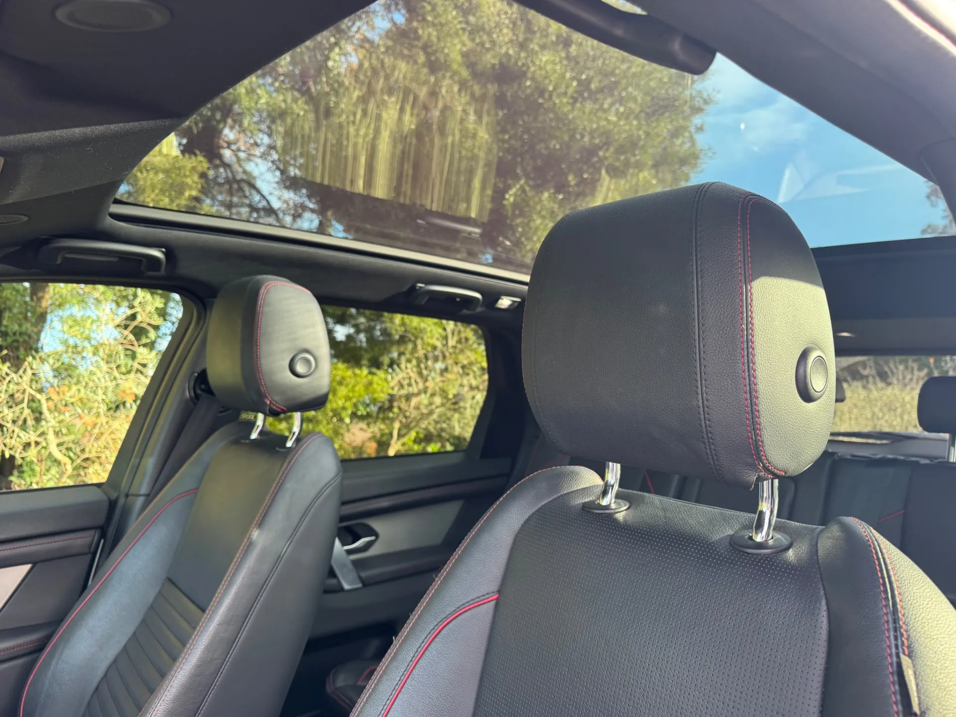 Land Rover Discovery Sport 2.0 D165 R-Dynamic S 36