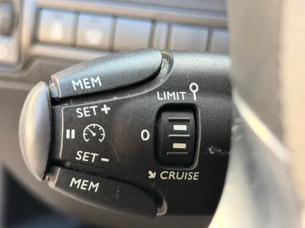 Peugeot 308 SW 1.6 BlueHDi Active 21