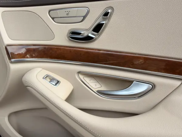 Mercedes-Benz S 300 44