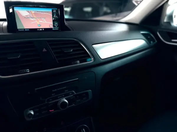 Audi Q3 2.0 TDI Sport 13