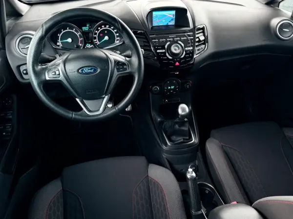Ford Fiesta 1.0 T EcoBoost STLine 4