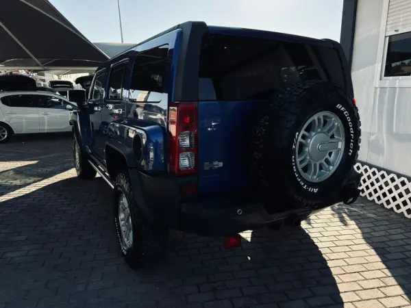 Hummer H3 3.7 3