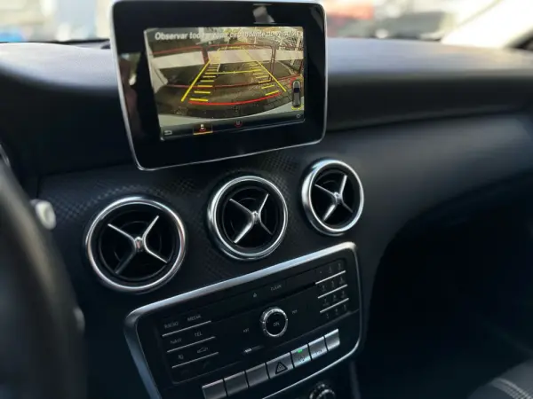 Mercedes-Benz A 180 d Urban Aut. 14