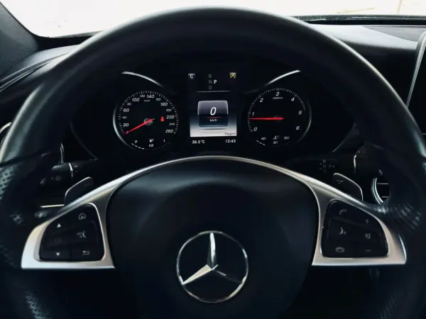 Mercedes-Benz C 250 d 5