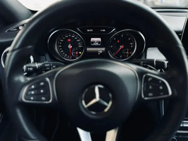 Mercedes-Benz CLA 180 d AMG Line Aut. 8