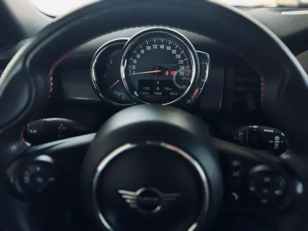 MINI 3 Portas Cooper Sport Edition 7