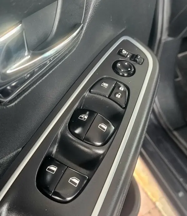 Nissan Micra 1.0 IG-T Acenta 24