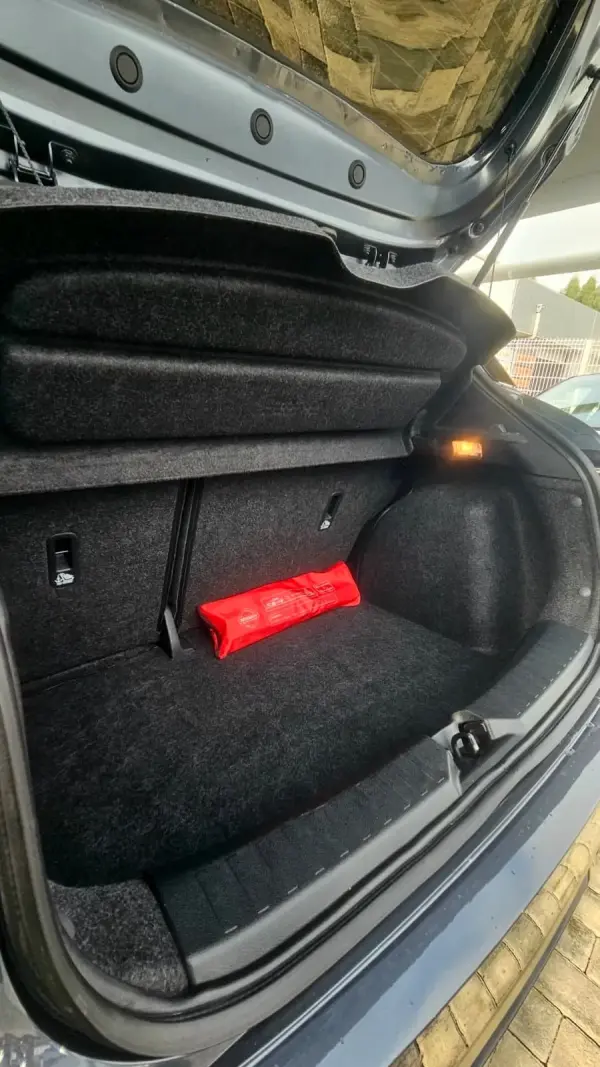 Nissan Micra 1.0 IG-T Acenta 32