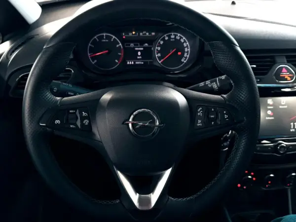 Opel Corsa 1.0 T GT 4