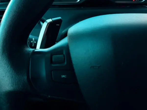 Peugeot 208 1.4 e-HDi Access 2-Tronic 7