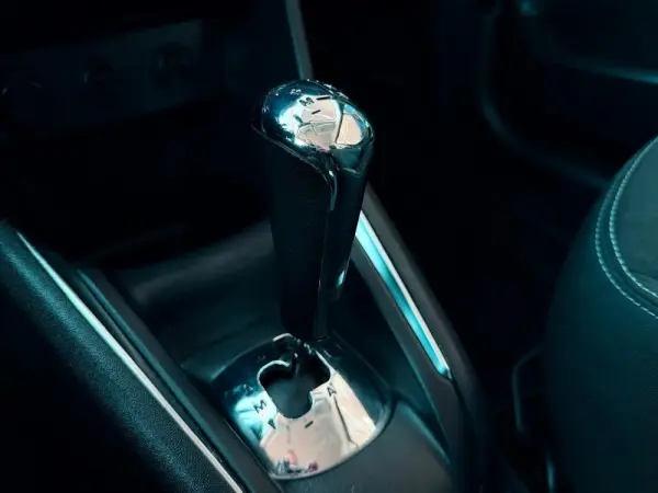 Peugeot 208 1.4 e-HDi Access 2-Tronic 18