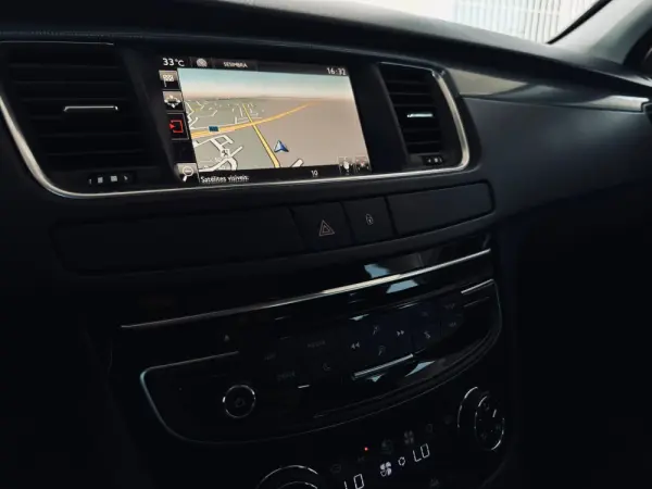 Peugeot 508 SW 1.6 BlueHDi Active 8