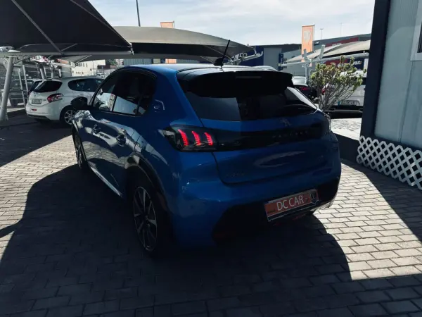 Peugeot e-208 50 kWh GT 3