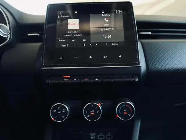 Renault Clio 1.0 TCe Exclusive 11