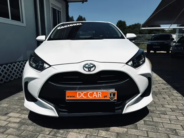 Toyota Yaris 1.0 VVT-i Comfort 2