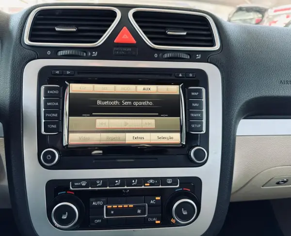 Volkswagen EOS 2.0 TDi BlueMotion 12