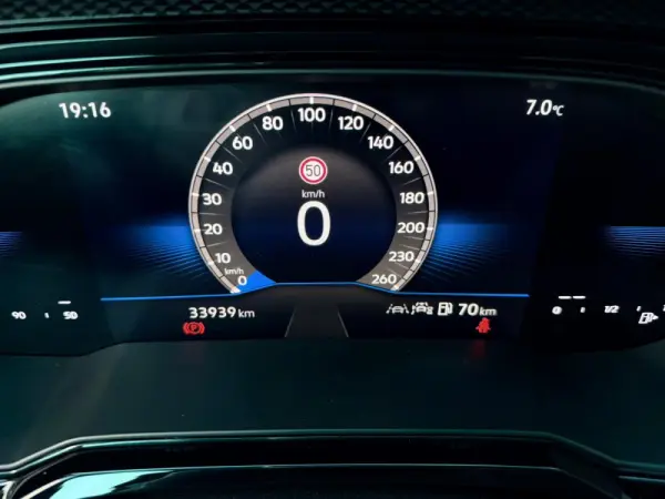 Volkswagen Polo 1.0 TSI Life 9