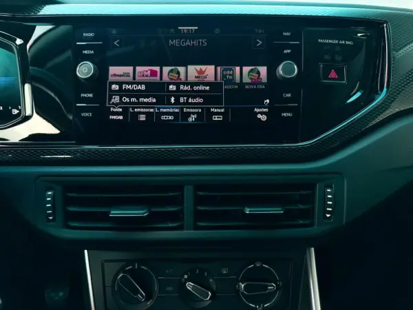 Volkswagen Polo 1.0 TSI Life 11