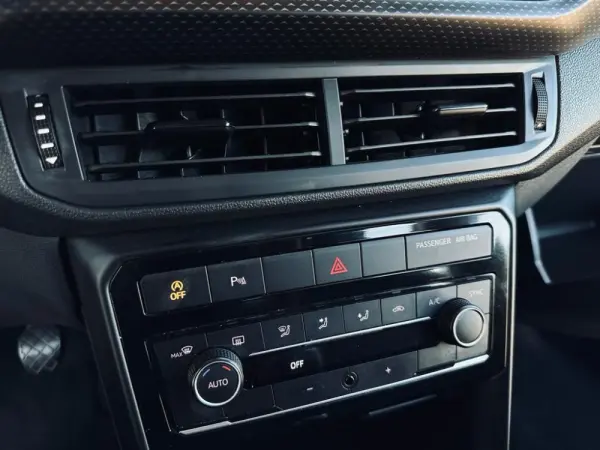 Volkswagen T-Cross 1.6 TDI 18