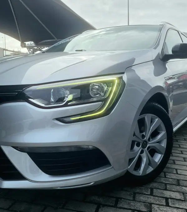 Renault Mégane Sport Tourer 1.5 Blue dCi Limited 6