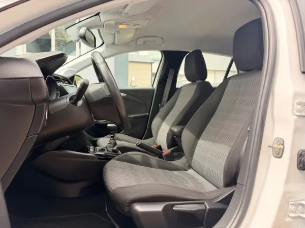 Opel Corsa 1.5 D Business Edition 36