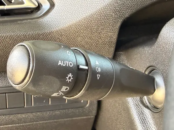 Peugeot 308 BlueHDI Active 25