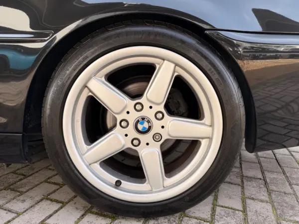 BMW 318 CI CABRIOLET 15