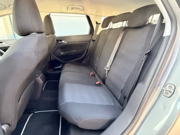 Peugeot 308 SW 1.6 BlueHDi Active 37