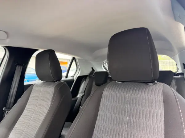 Opel Corsa 1.5 D Business Edition 37