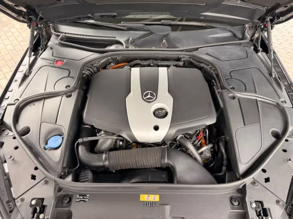 Mercedes-Benz S 300 11