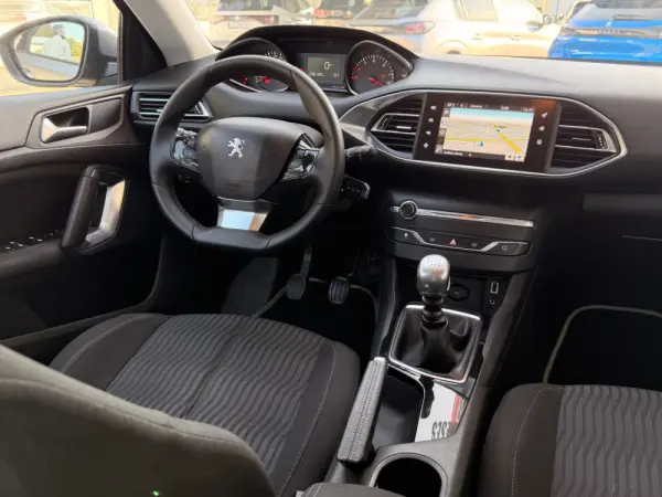 Peugeot 308 SW 1.6 BlueHDi Active 14