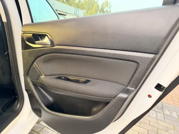 Peugeot 308 BlueHDI Active 49